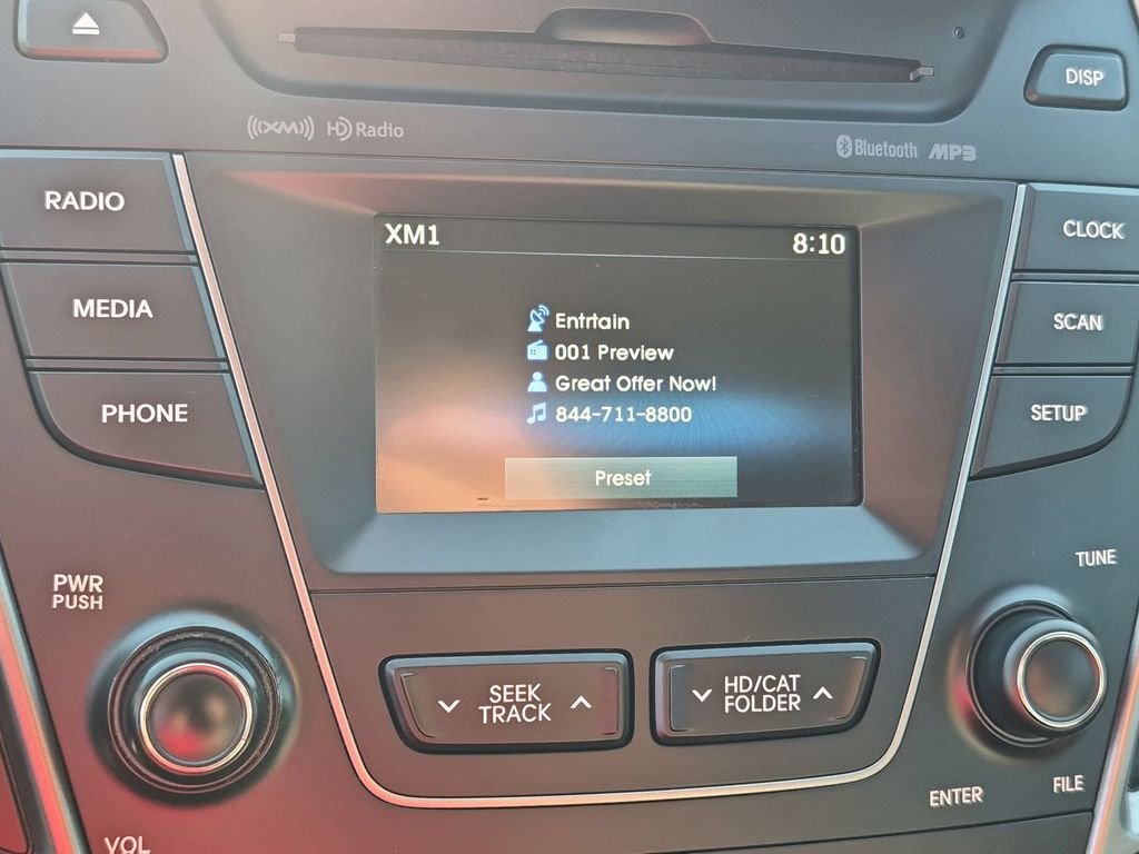 Used 2014 Black Hyundai Base image 16
