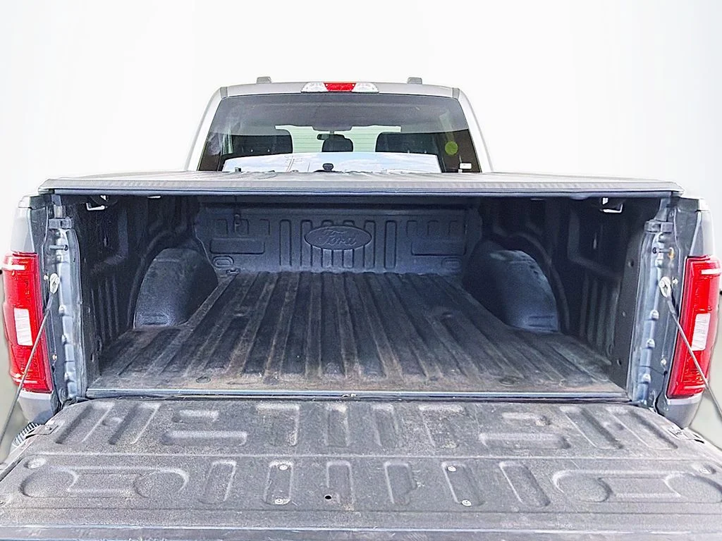 Used 2021 Carbonized Gray Metallic Ford XLT image 15