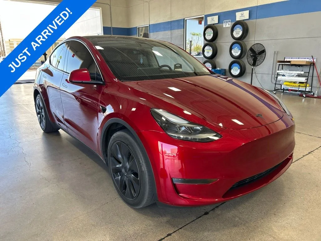 Used 2024 Ultra Red Tesla Long Range image 2