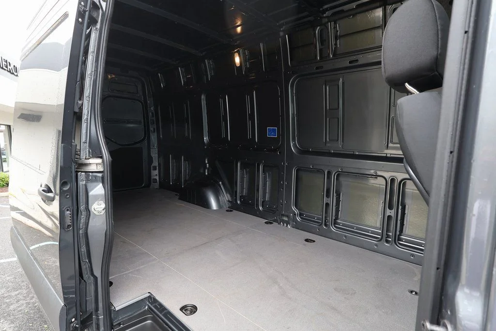 Used 2024 Gray Mercedes-Benz Cargo 170 WB image 6