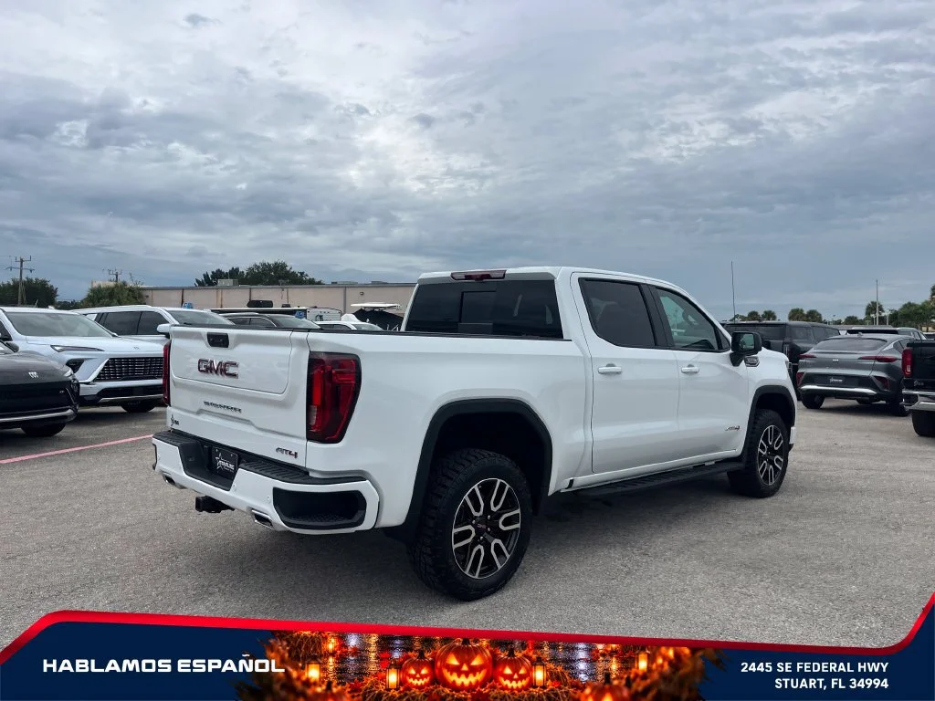 New 2026 Summit White GMC AT4 image 7