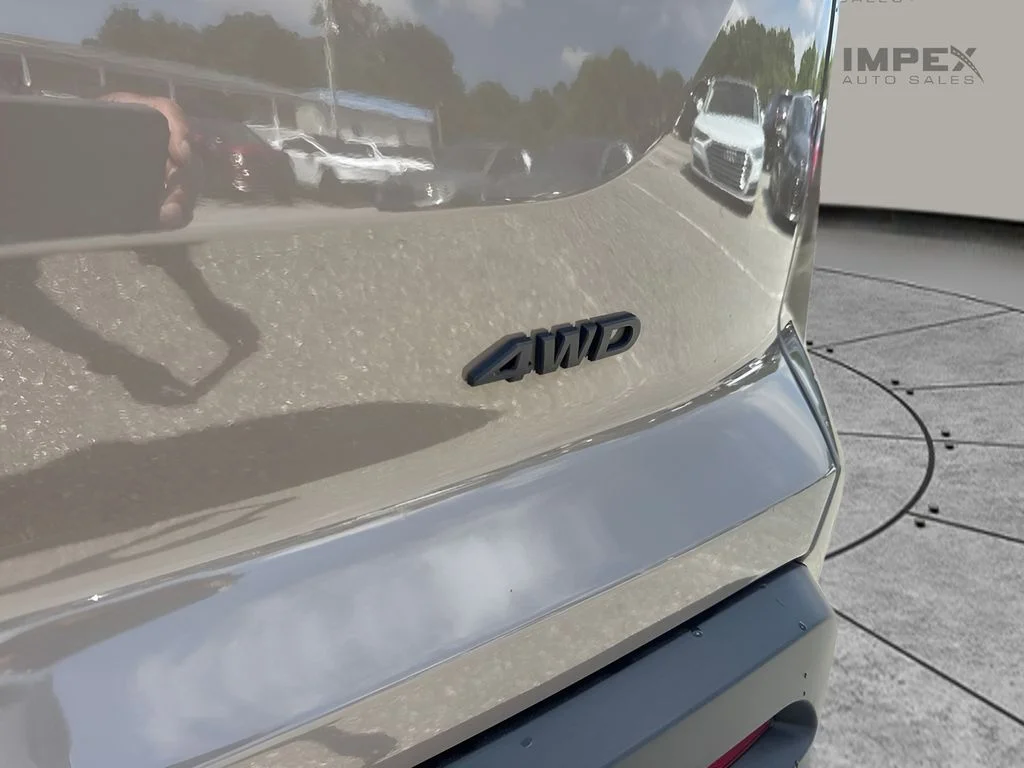 Used 2025 Beige Nissan Rock Creek image 29