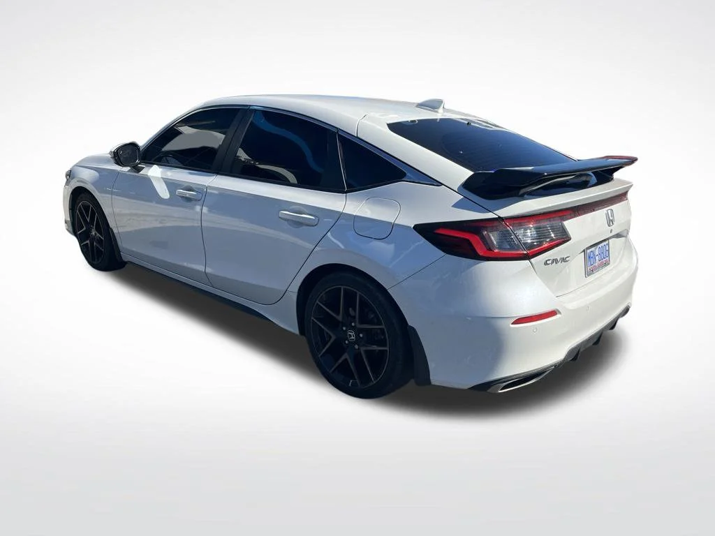 Used 2024 Platinum White Pearl Honda Sport Touring image 4