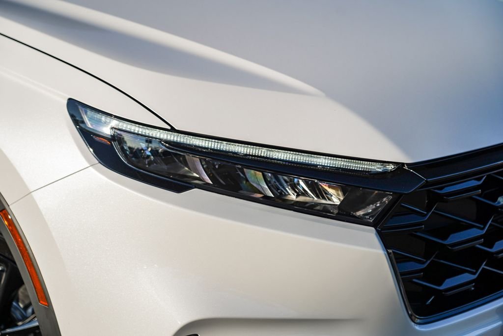 New 2026 Platinum White Pearl Honda Sport image 2