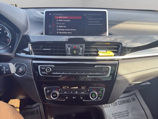 Used 2022 Phytonic Blue Metallic BMW xDrive28i image 16