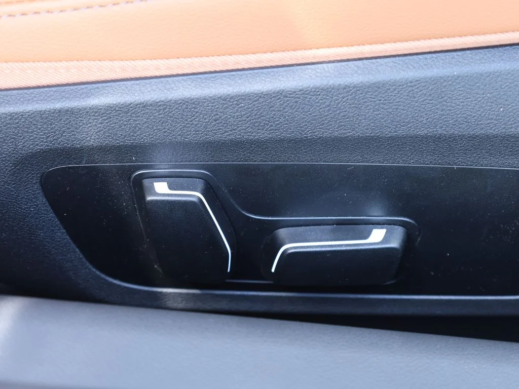 Used 2025 Red BMW 230i image 21