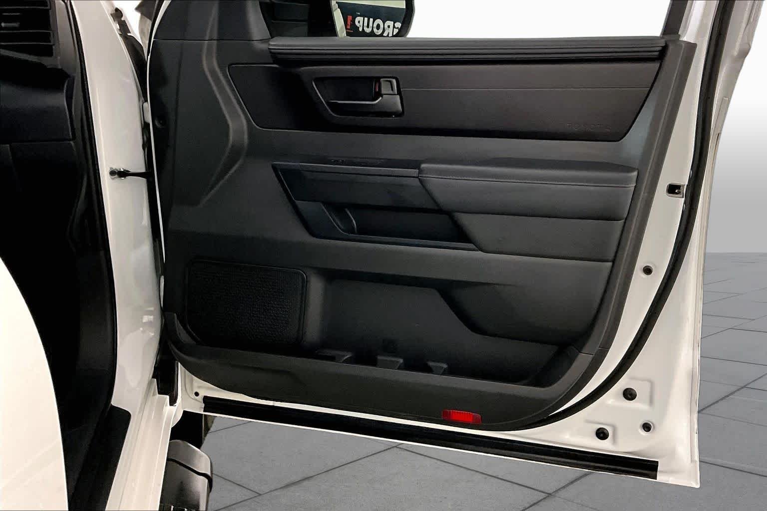 Used 2024 Ice Cap Toyota SR image 21