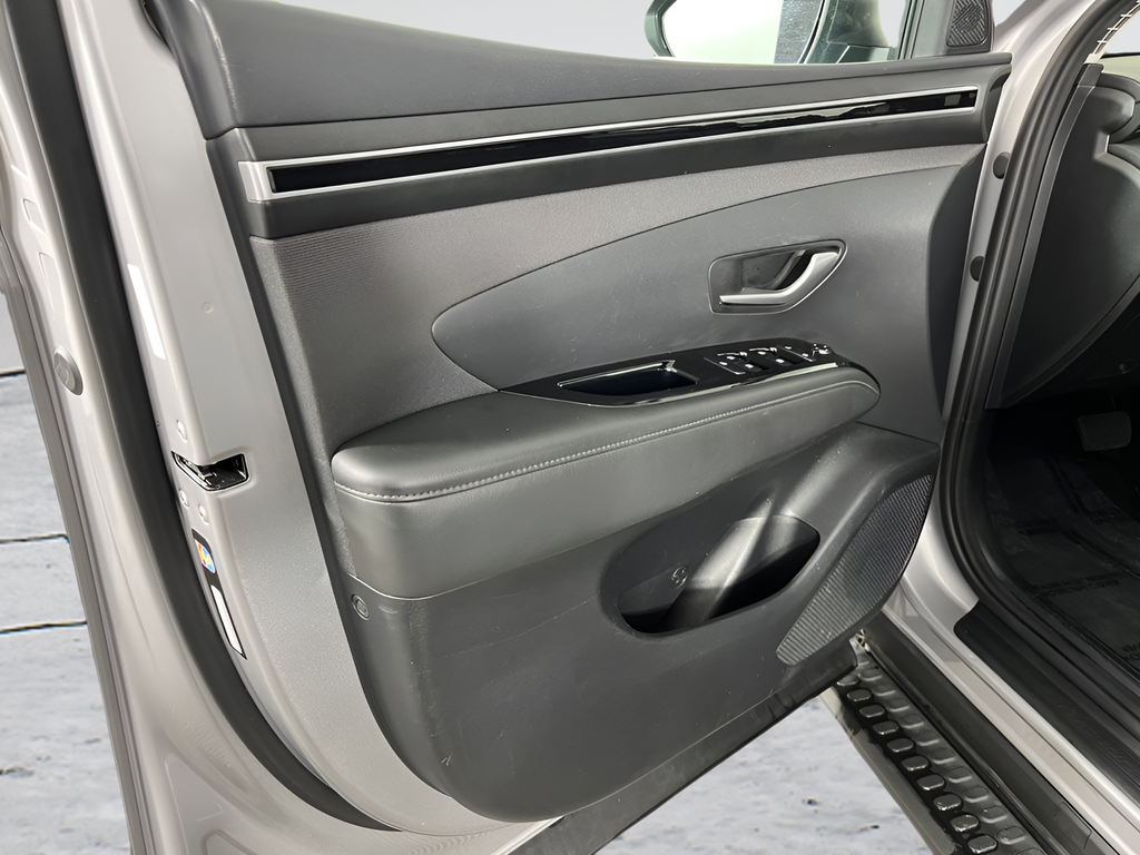 Used 2022 Shimmering Silver Hyundai XRT image 9