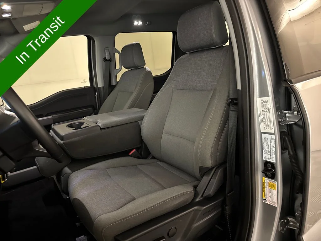 Used 2025 Silver Ford XLT image 13