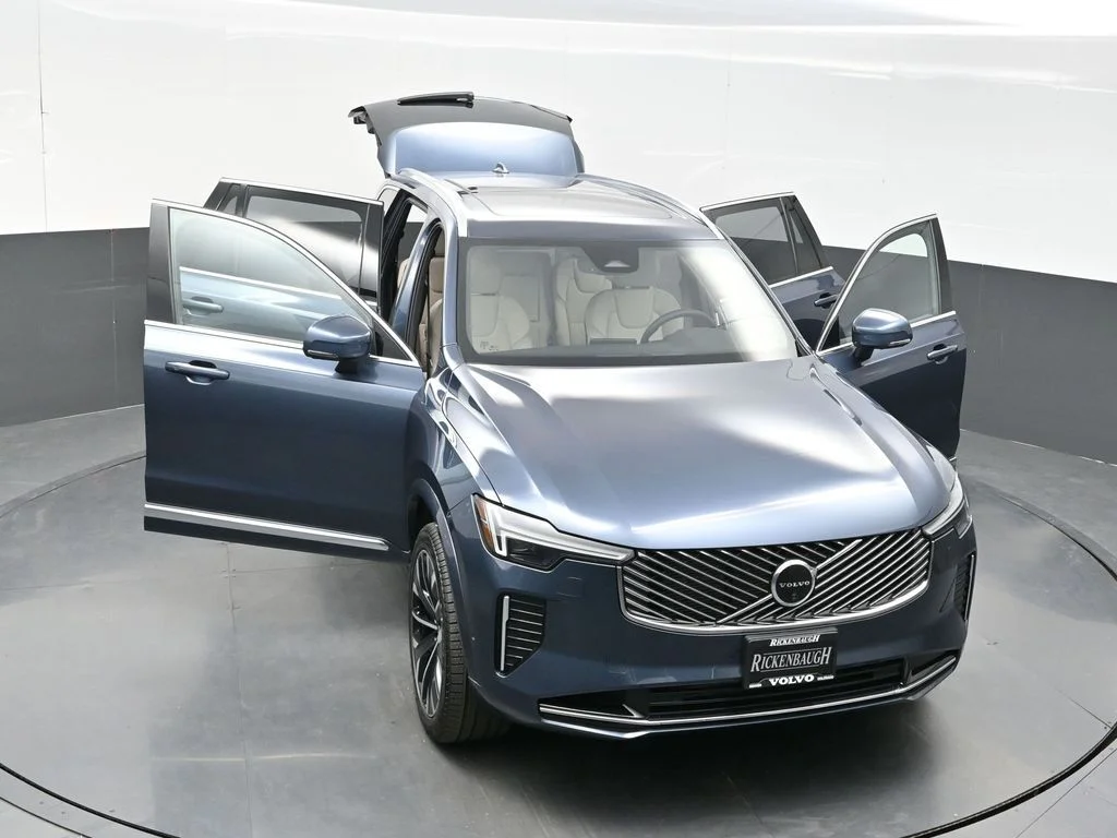 New 2026 Denim Blue Volvo T8 Plus image 40