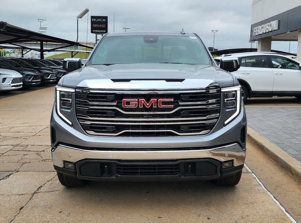 2026 GMC Sierra 1500 SLT - Photo 9