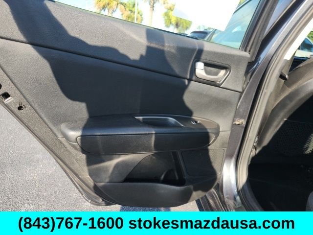 Used 2020 Gray Kia LX image 17