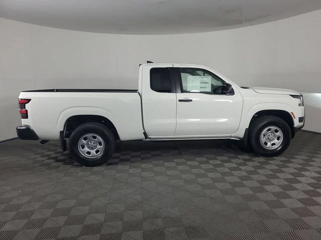 New 2026 Glacier White Nissan King Cab® S image 4