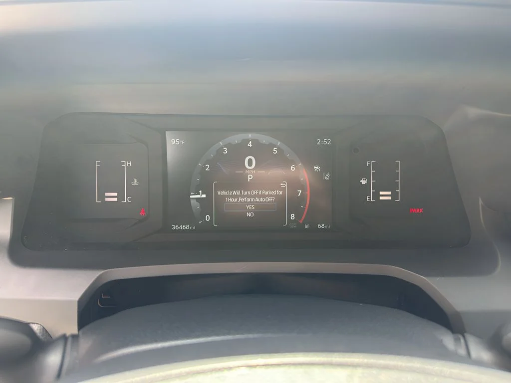 Used 2024 Blue Crush Metallic Toyota SR5 image 27