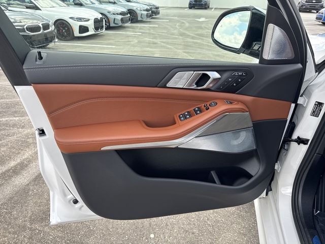 New 2027 Mineral White Metallic BMW xDrive40i image 12