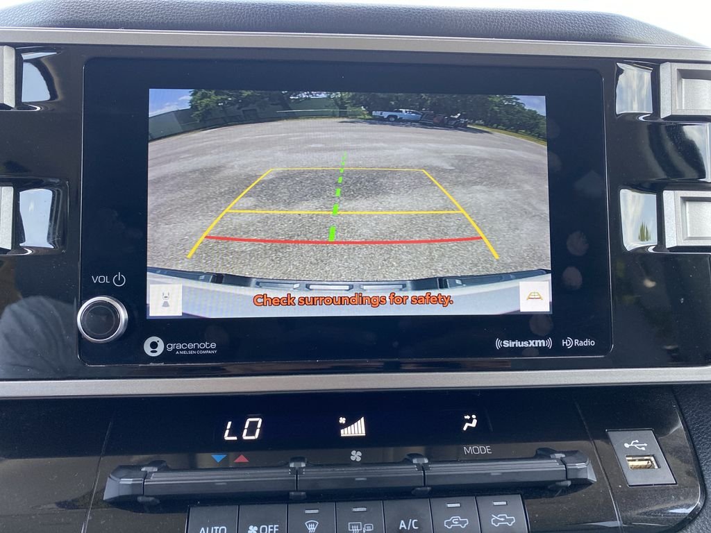 Used 2022 White Toyota SR5 image 26