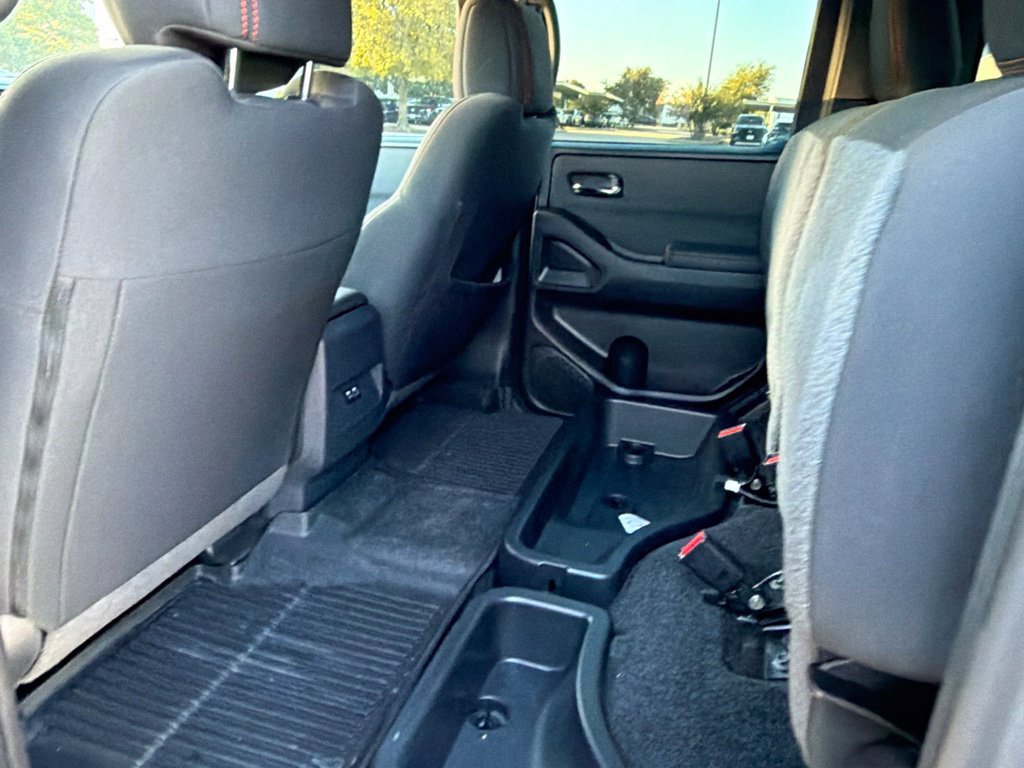 2024 Nissan Frontier PRO-4X - Photo 9