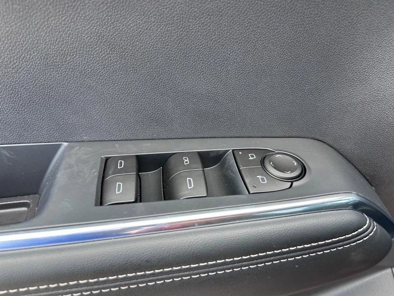2026 GMC Acadia Elevation - Photo 19