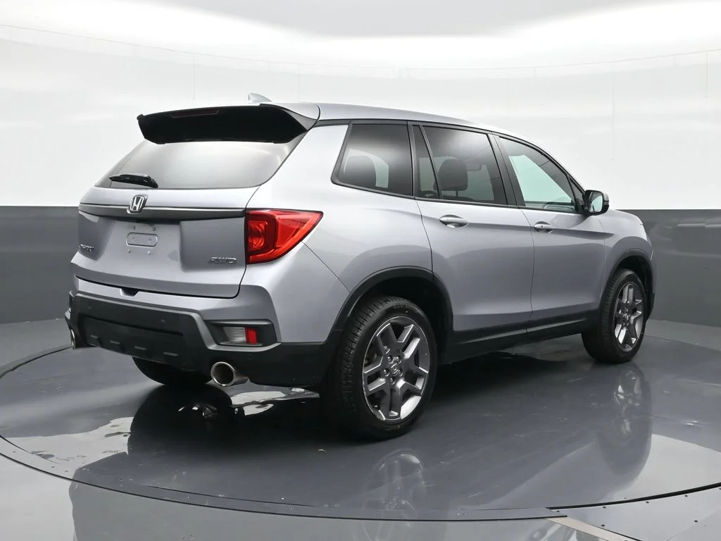Used 2023 Gray Honda EX-L image 14