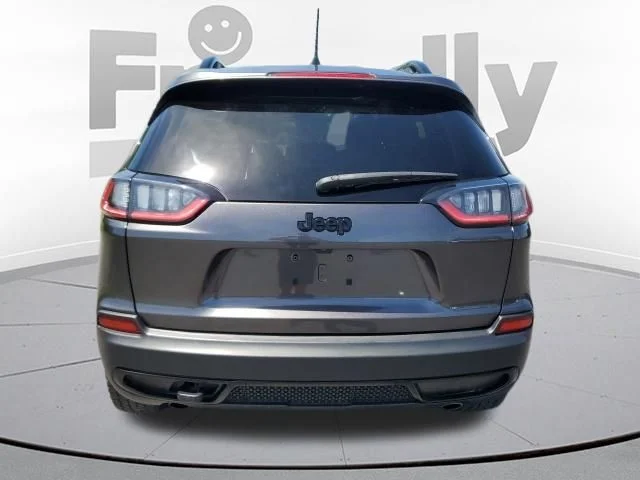 Used 2022 Gray Jeep X image 4