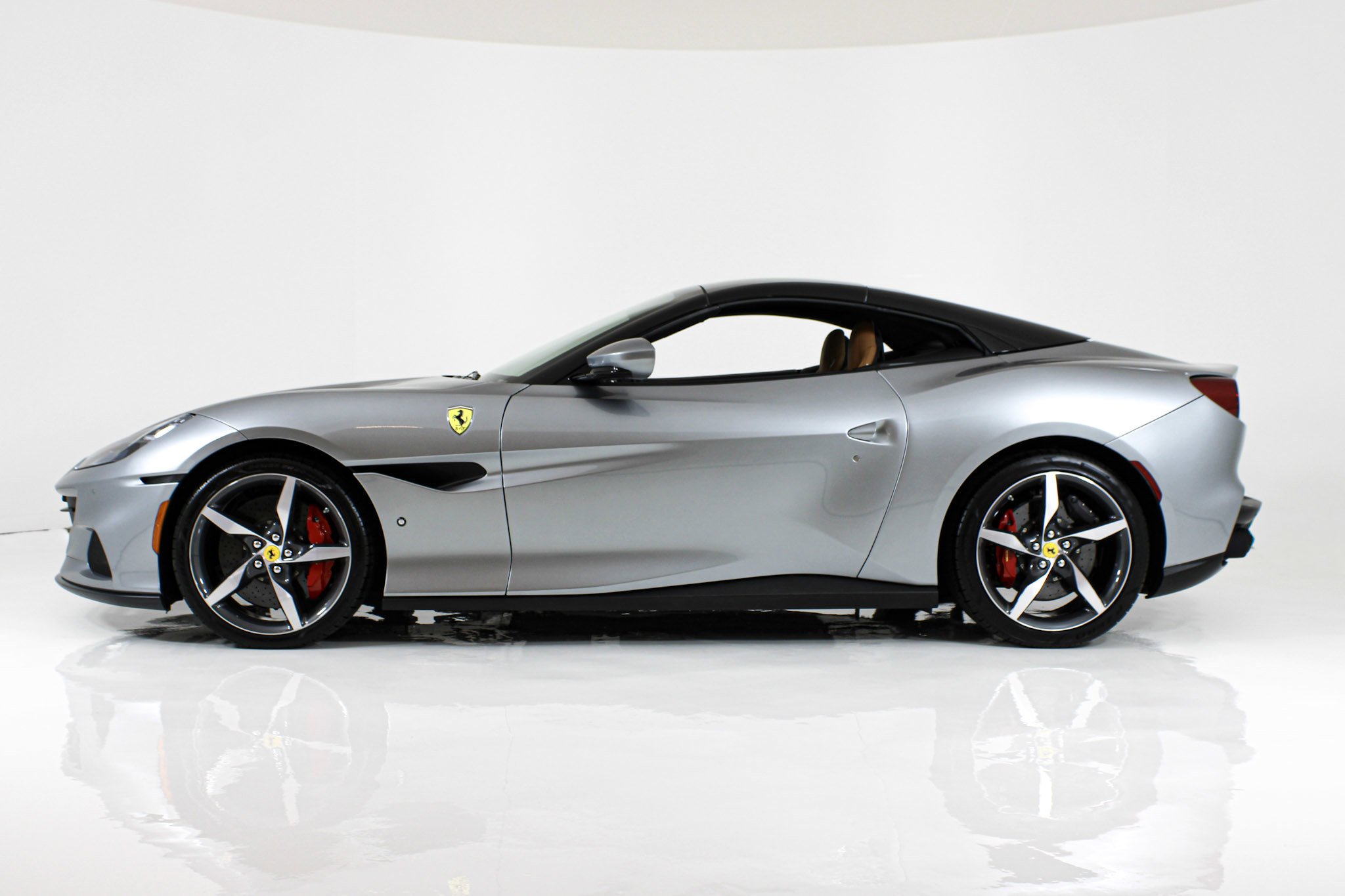 Certified Used 2023 Gray Ferrari  image 5