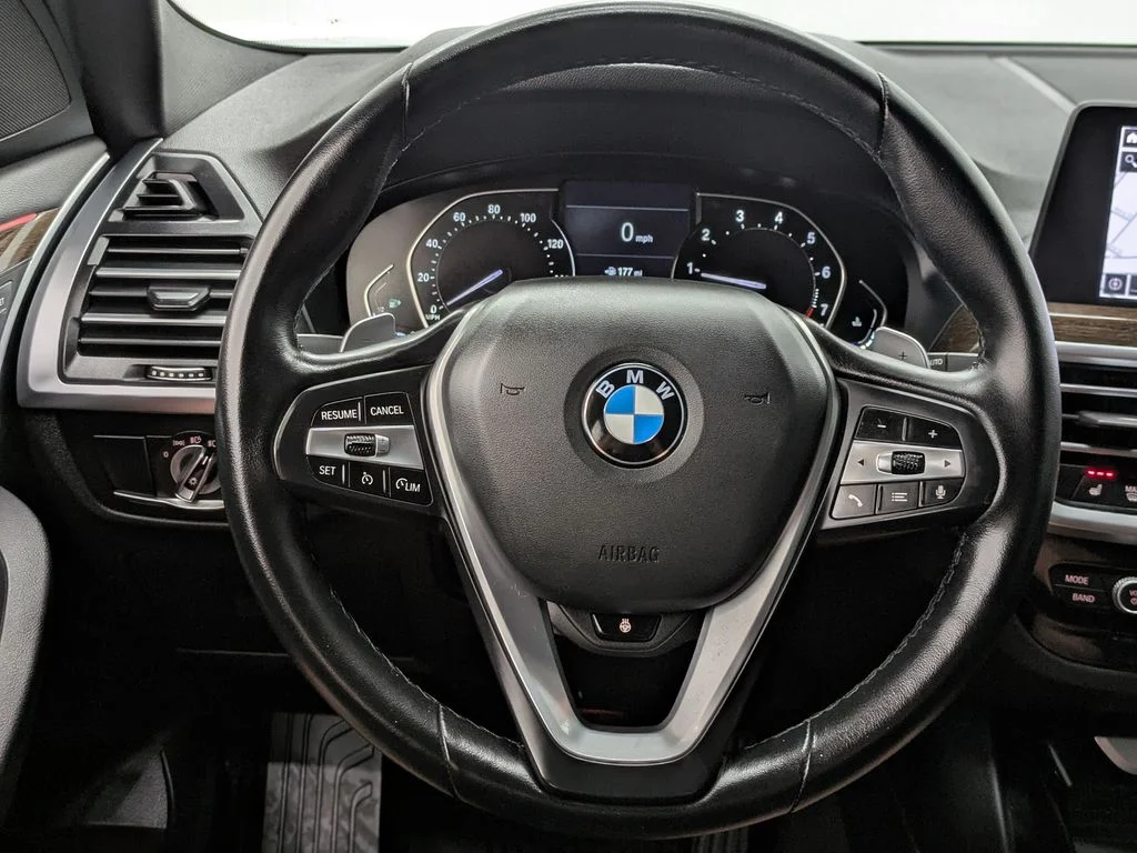 Used 2022 Blue BMW xDrive30i image 27
