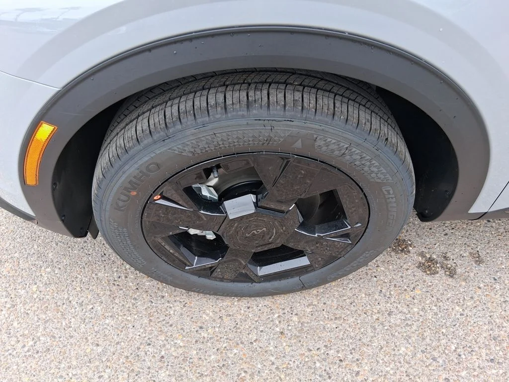 New 2026 Gray Kia X-Line image 29