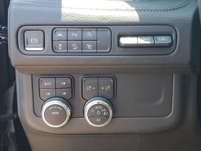 Used 2023 Onyx Black GMC Denali image 20