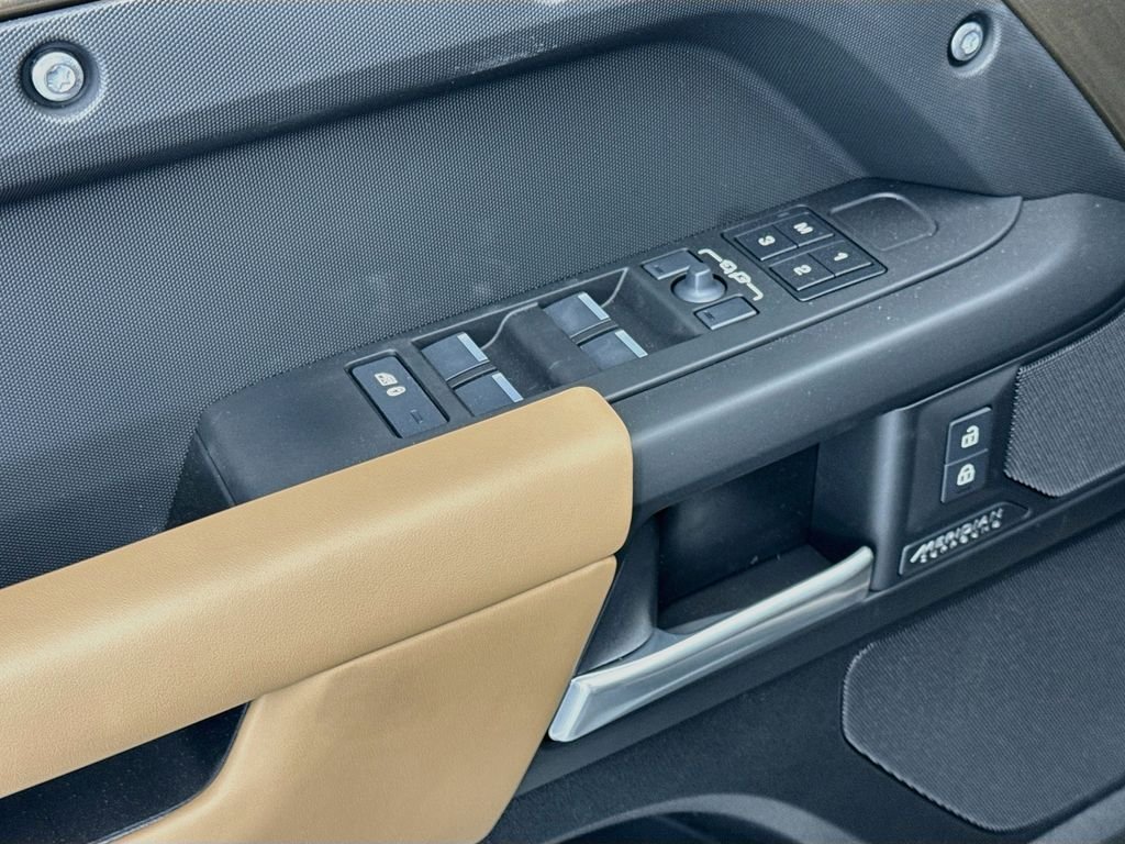 New 2026 Gondwana Stone Land Rover X-Dynamic SE image 22