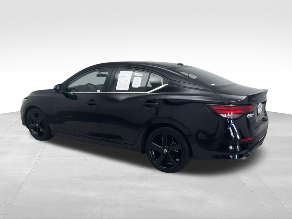 Used 2022 Black Nissan SR image 6