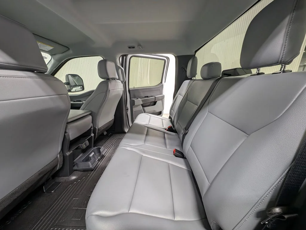 New 2026 Oxford White Ford F-250® XL image 17