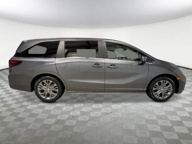New 2026 Modern Steel Metallic Honda Touring image 8
