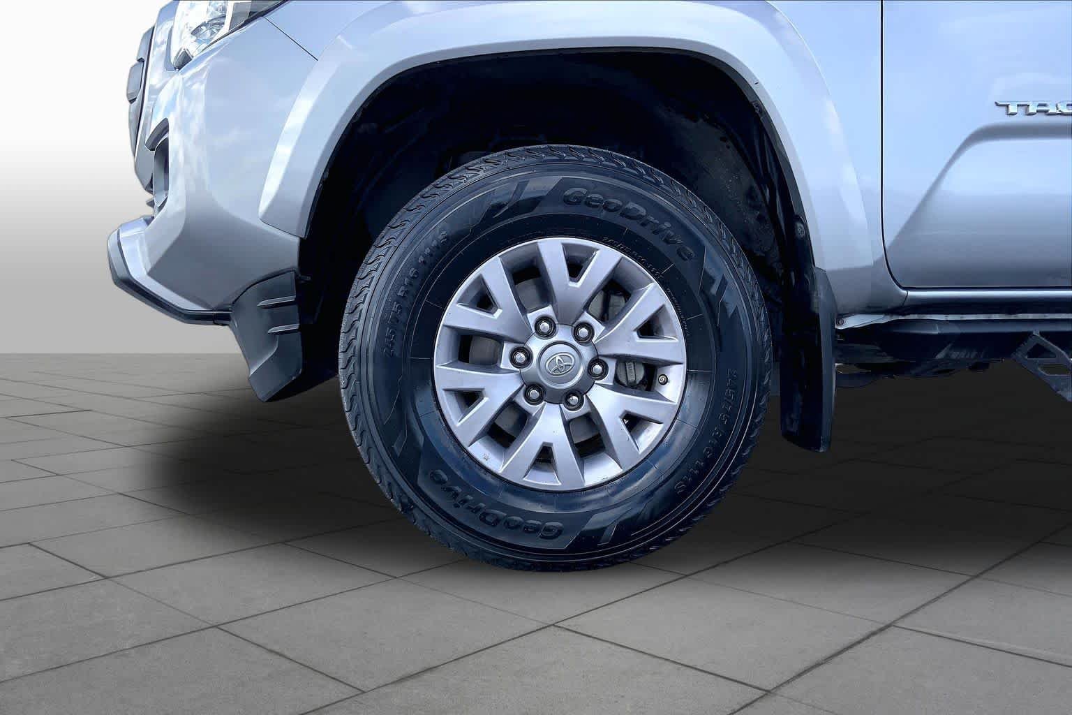 Used 2019 Silver Sky Metallic Toyota SR5 image 11
