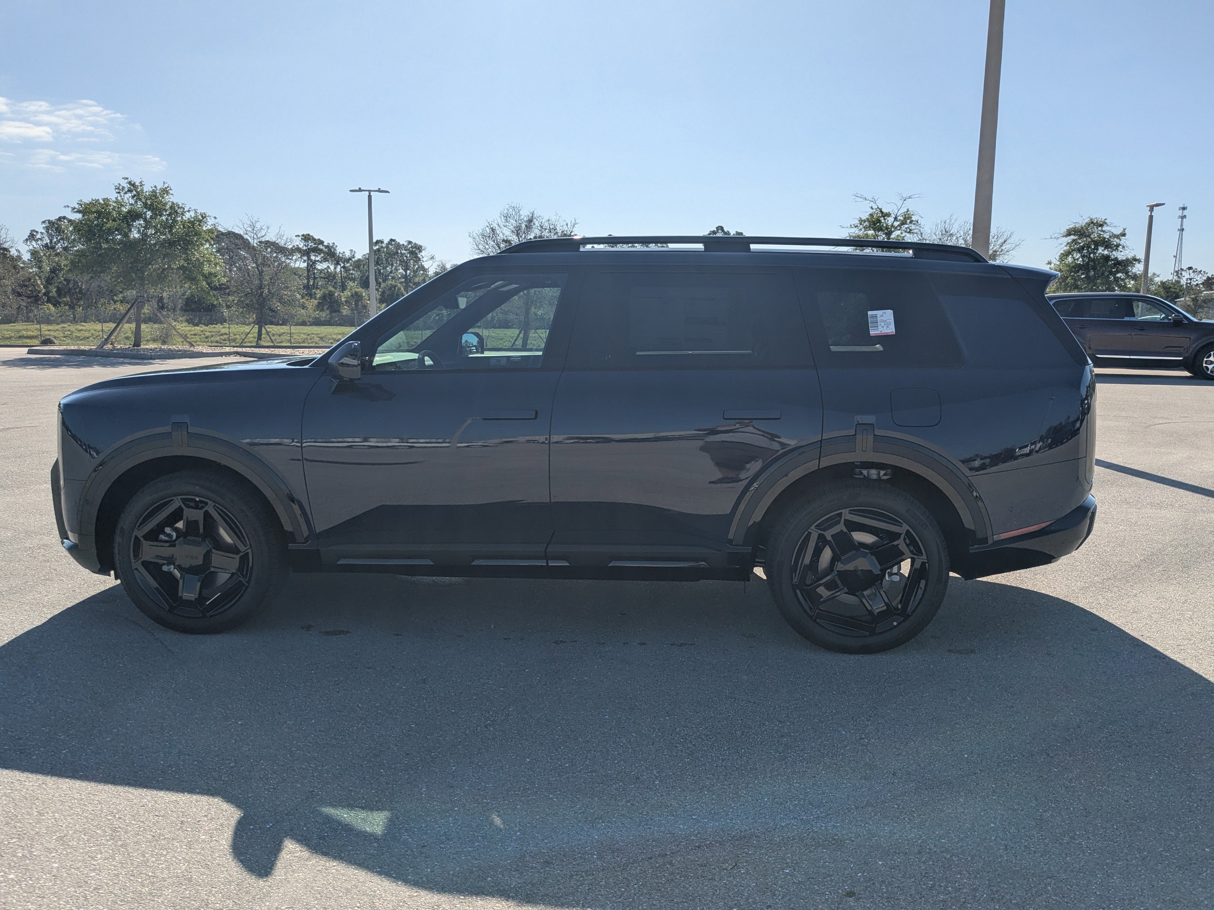New 2027 Midnight Lake Blue Kia X-LINE SX image 8