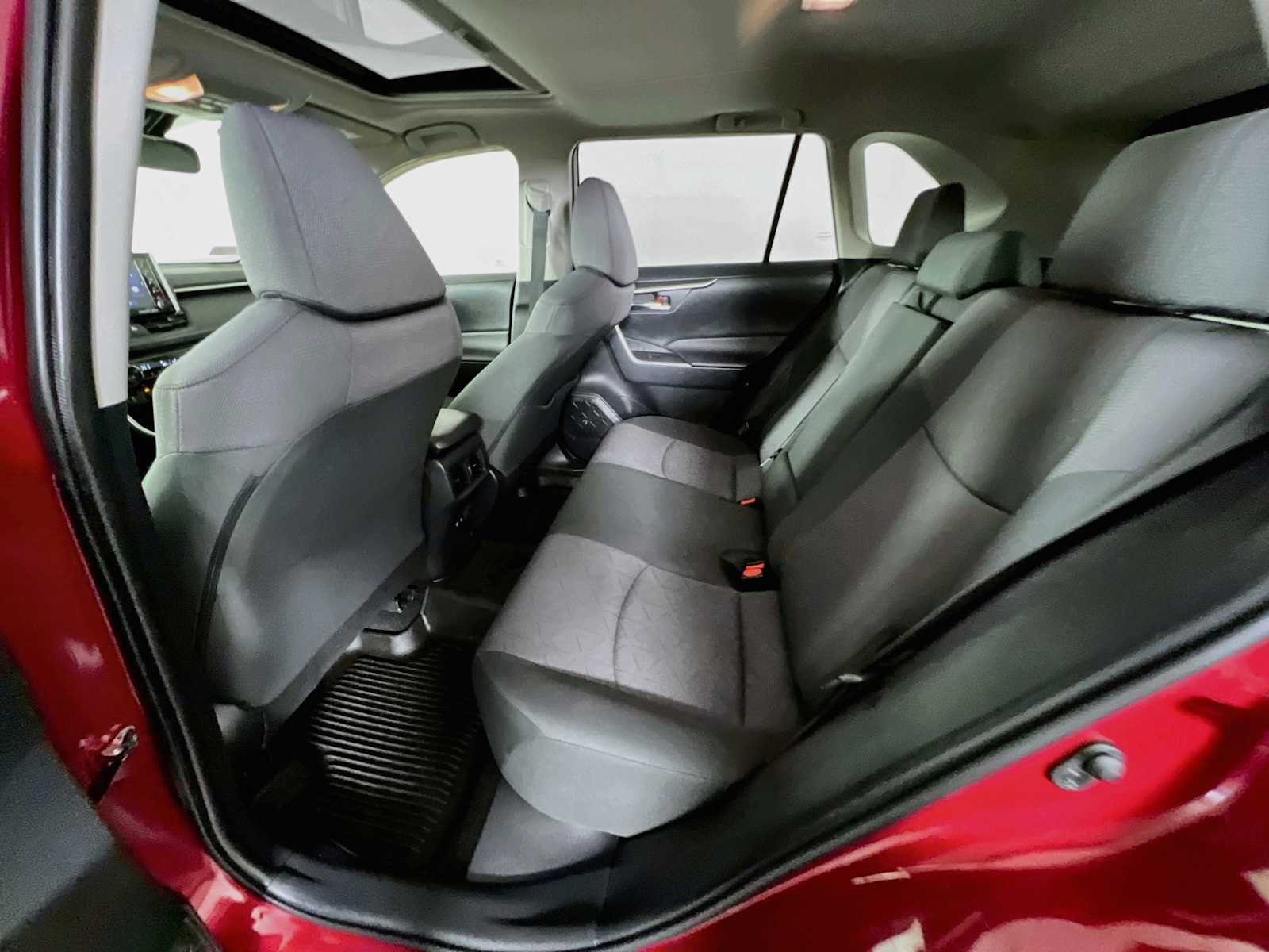 Used 2019 Ruby Flare Pearl Toyota XLE image 25