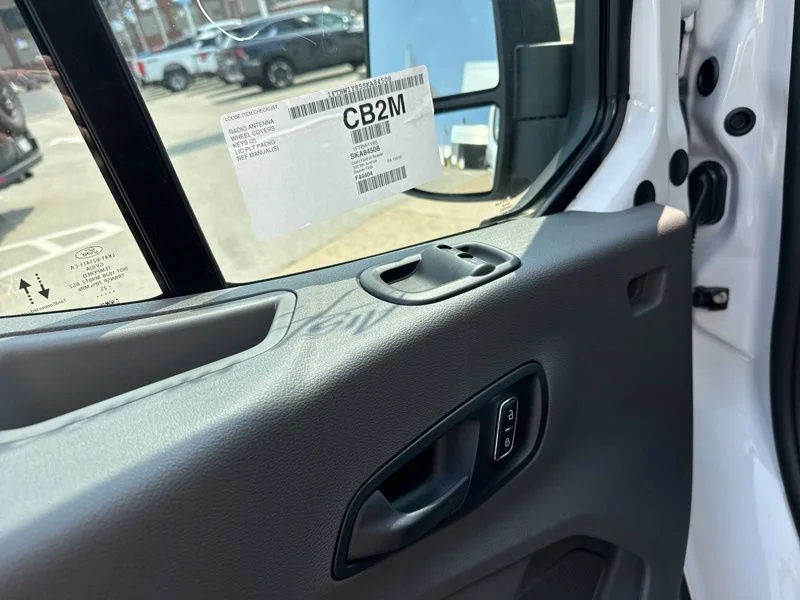 2025 Ford Transit Van Base - Photo 17