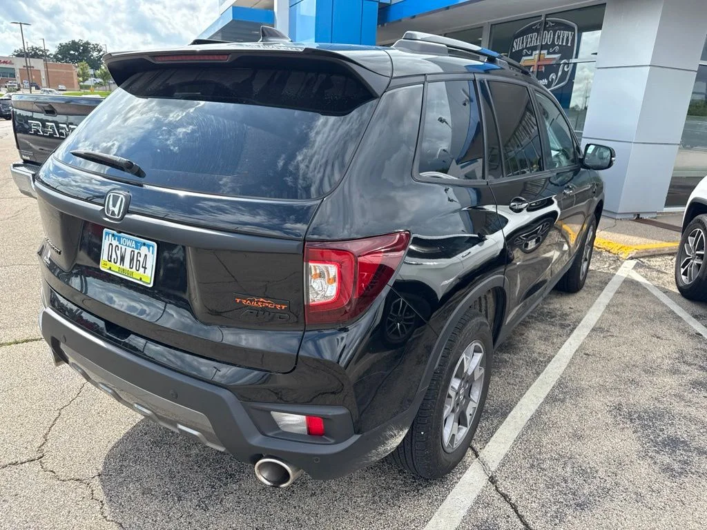 Used 2023  Honda TrailSport image 8