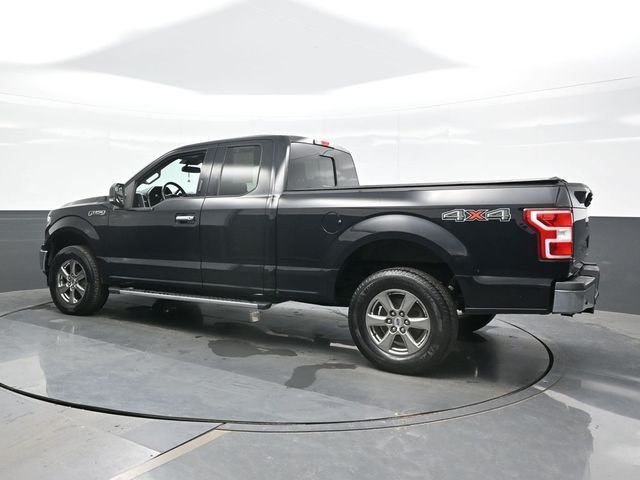Used 2020 Black Ford XLT image 3