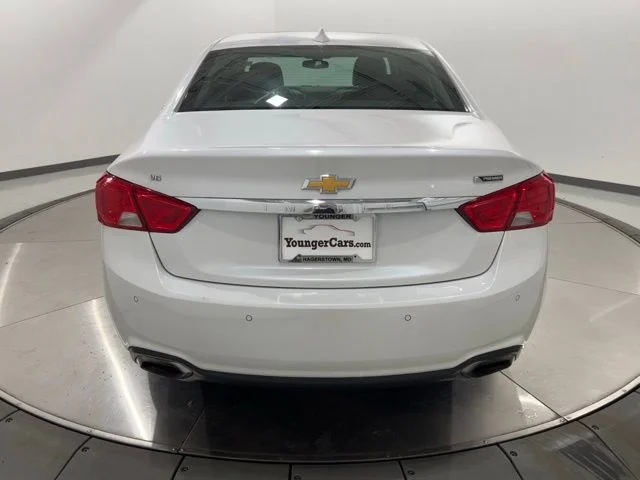 Used 2018 Pearl Chevrolet Premier image 4