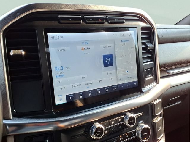Used 2023  Ford XL image 10