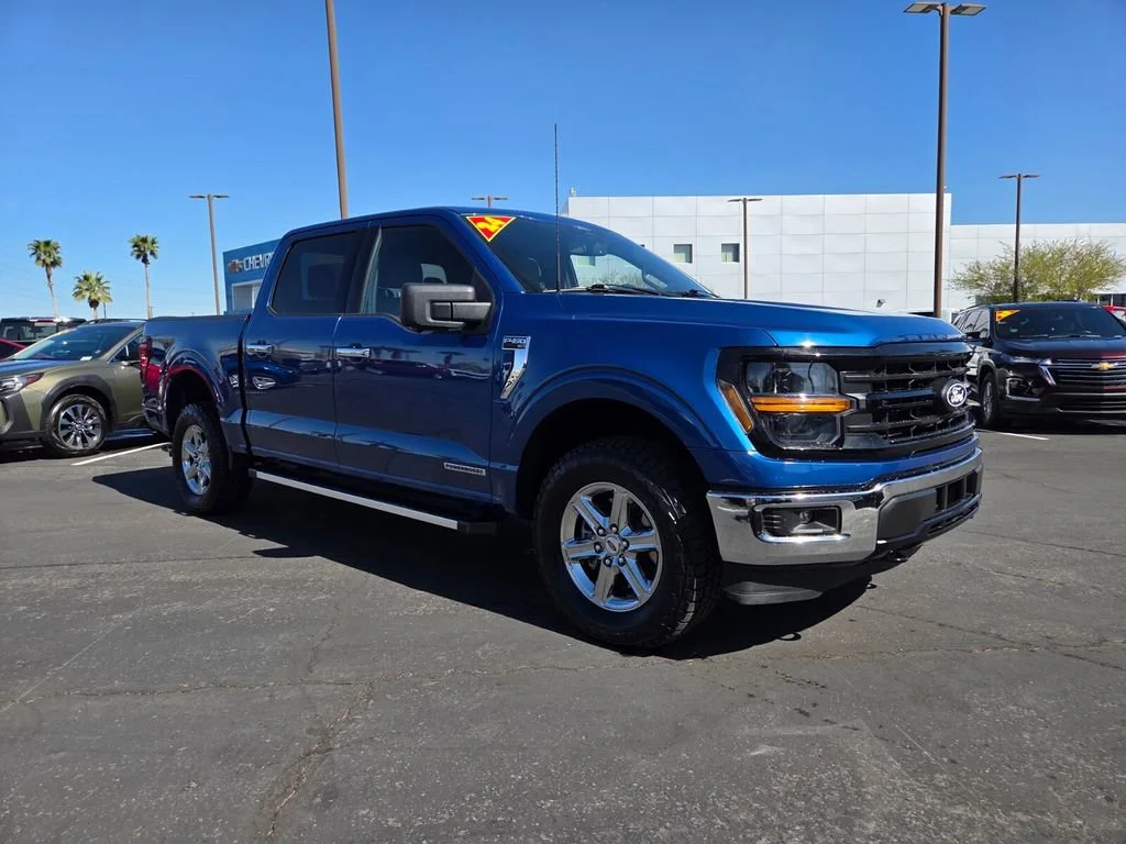 Used 2024 Atlas Blue Metall Ford XLT image 1