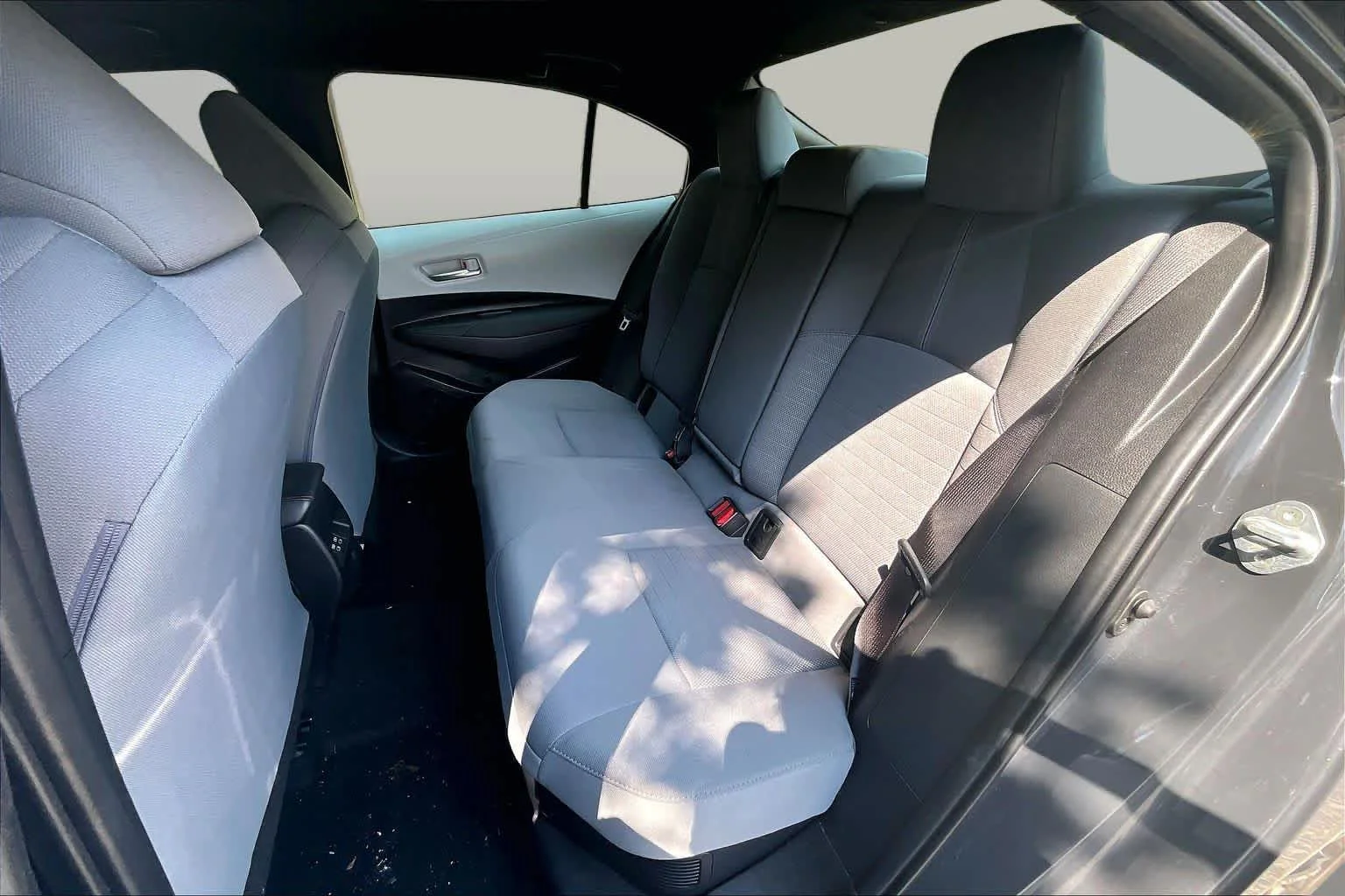 Used 2025 Underground Toyota Hybrid SE image 19