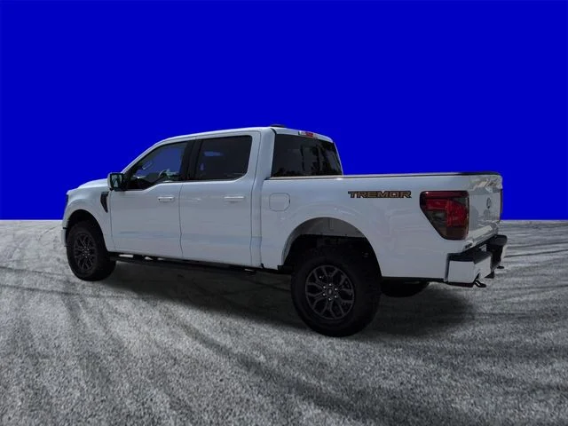 New 2026 Oxford White Ford Tremor® image 6