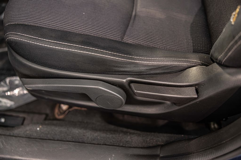 Used 2014 Blue Subaru 2.0i Sport Premium image 21