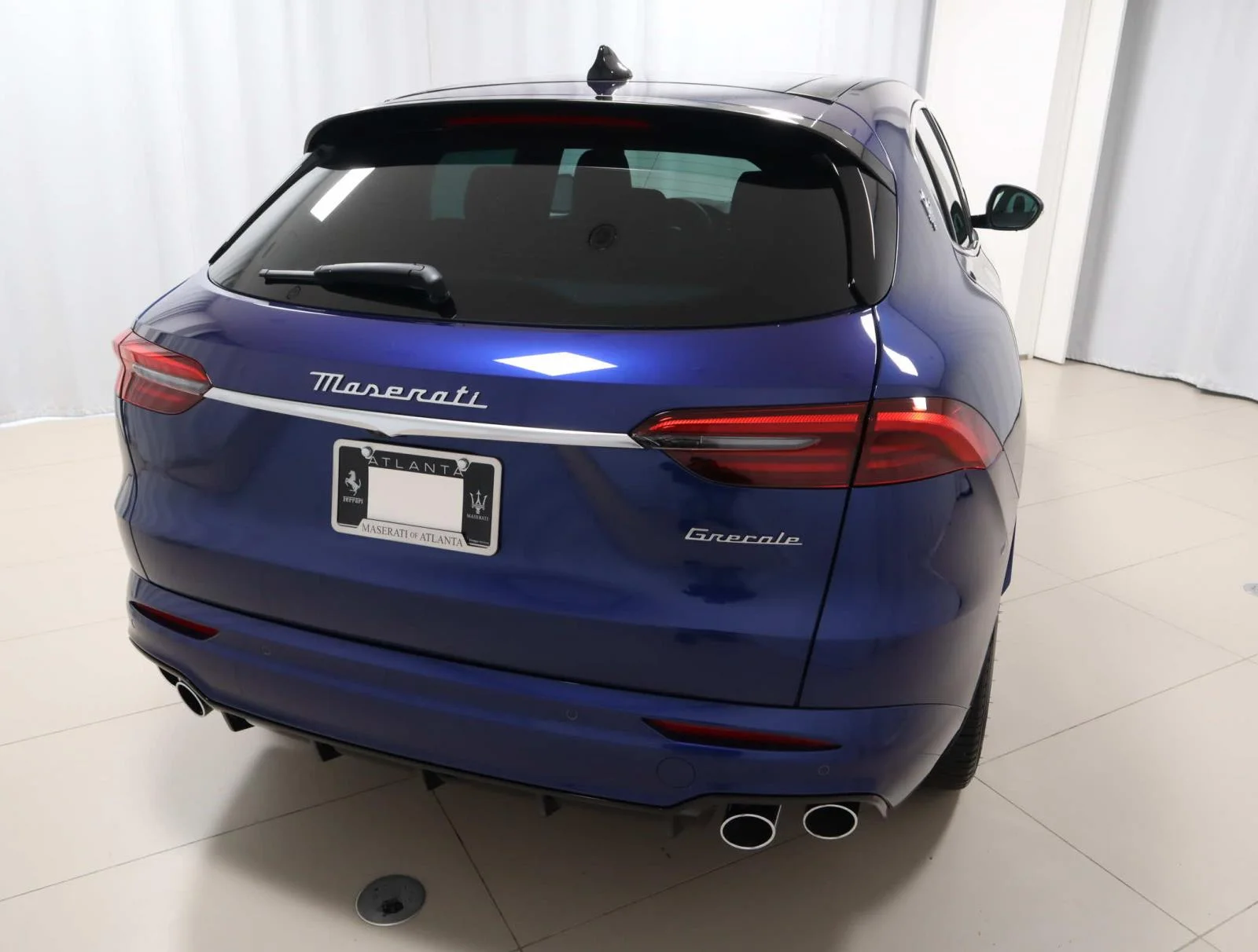 New 2025 Blu Modena Metallic Maserati AWD image 5