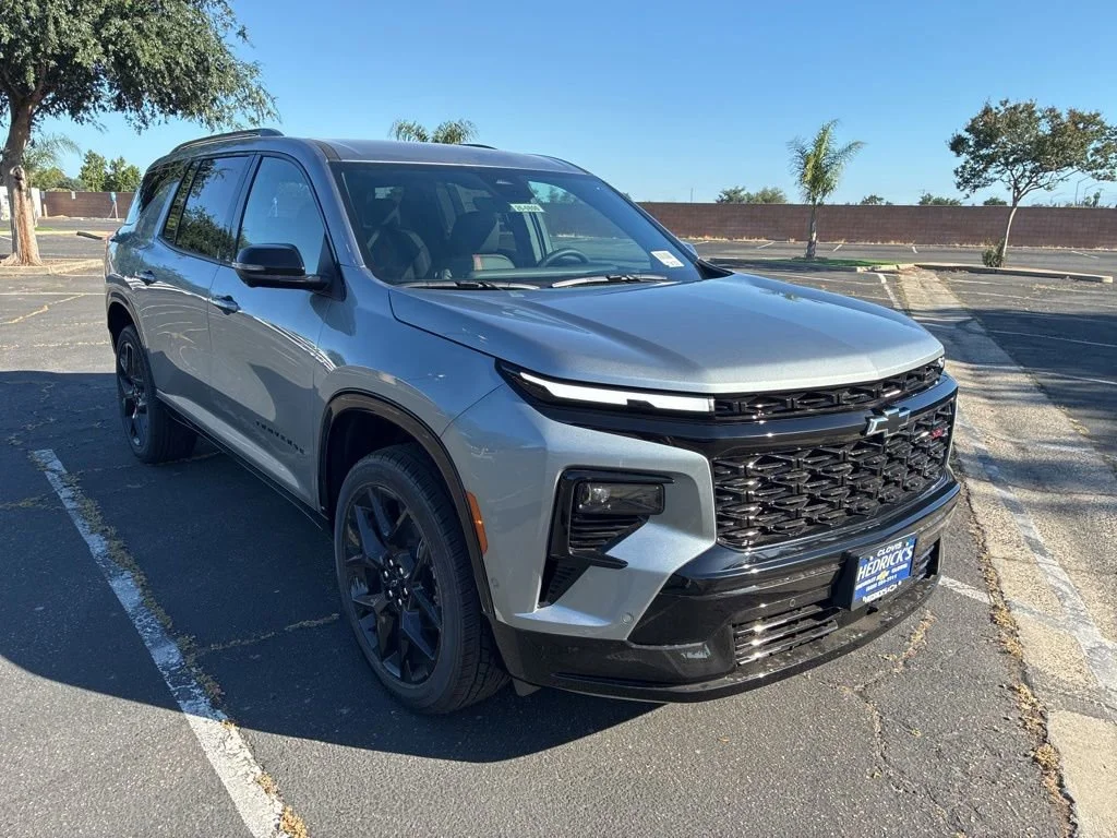2026 Chevrolet Traverse FWD RS's photo