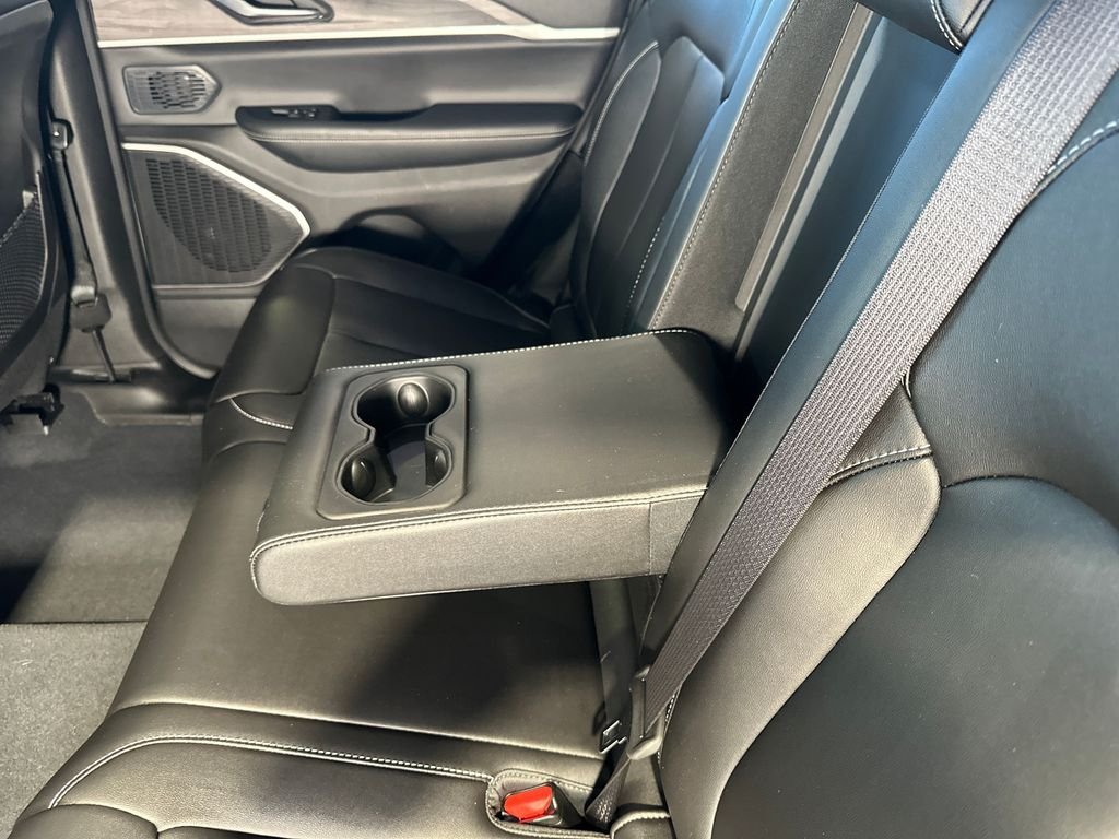 Used 2023 Gray Jeep 4xe image 15
