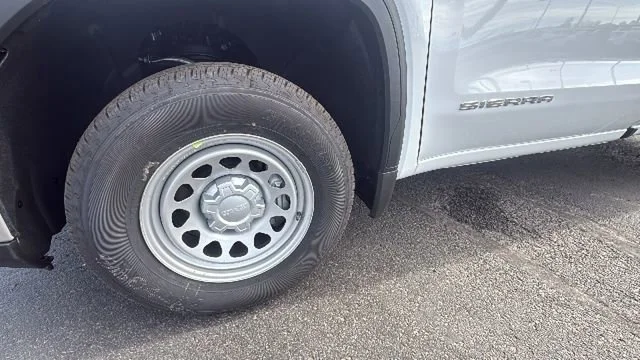 2026 GMC Sierra 1500 Pro - Photo 9