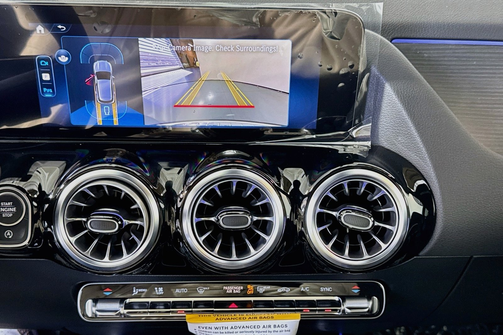 New 2026 Polar White Mercedes-Benz GLA 250 image 13