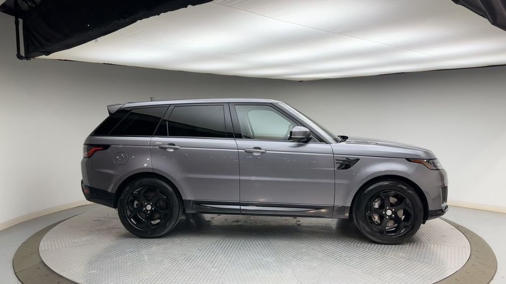 Used 2020 Eiger Gray Metallic Land Rover HSE image 9